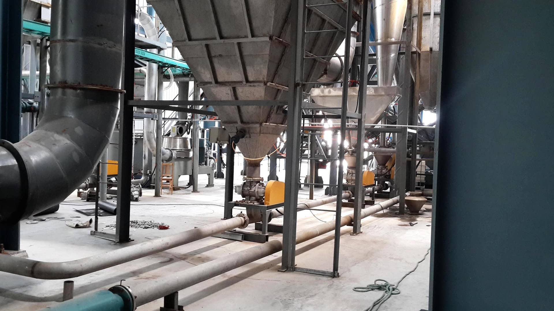 硫酸鋇氣力輸送技術(shù)參數(shù)及輸送系統(tǒng)工藝